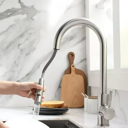 ก๊อกน้ำห้องครัวแบบดึงออก สแตนเลสสีดำ ชุบนิกเกิลขัดเงา ก๊อกผสมสำหรับอ่างล้างจาน 1