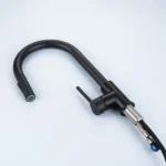 สมาร์ทสัมผัสบนก๊อกน้ําห้องครัว 304 สแตนเลสสตีลร้อนเย็นอ่างล้างจานแตะสีดํา Sensor Touch อ่างล้างจานก๊อกน้ํา 6