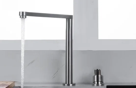 ก๊อกน้ำห้องครัวแบบพับเก็บได้ ยกซ่อนได้ สแตนเลส 304 ก๊อกน้ำอ่างล้างจาน น้ำร้อนน้ำเย็นผสม ก๊อกน้ำอ่างล้างจานแยกก๊อกสองรู 1