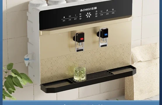 เครื่องกรองน้ำชิโก้ 220V ระบบ RO ติดผนังในครัว พร้อมฟังก์ชั่นทำความเย็นและความร้อน รุ่น BDB 1