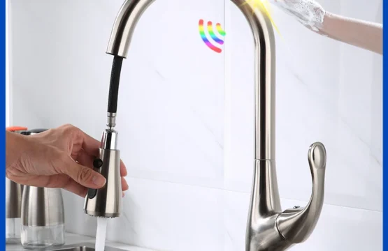 แปรงนิกเกิล Touch บนก๊อกน้ําห้องครัวทองเหลืองคุณภาพร้อนเย็นดึงอ่างล้างจาน Tap Smart Sensor Touch ก๊อกน้ําห้องครัว 1