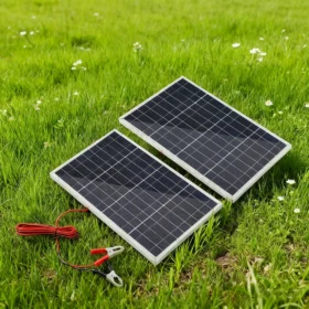 แผงโซลาร์เซลล์ 100 วัตต์ พร้อมคลิปหนีบแบตเตอรี่ 18 โวลต์ แบบพกพา ชาร์จแบตเตอรี่รถยนต์/รถบ้าน/เรือ/สถานีไฟฟ้า 12 โวลต์ ได้โดยตรง 3