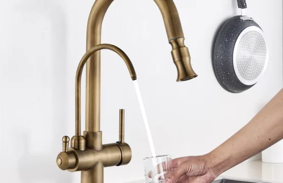 ทองเหลืองโบราณน้ำกรองก๊อกน้ำห้องครัว Dual Handle ร้อนเย็นเครื่องกรองน้ำดื่มก๊อกน้ำดึง Purification คุณลักษณะก๊อก 1