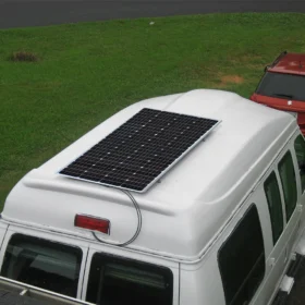 Boguang 26.4V 200Wแผงเซลล์แสงอาทิตย์แข็งแบบชาร์จไฟได้ ประเทศจีน / 2 ชิ้น 200 วัตต์ (400 วัตต์) แผงเซลล์แสงอาทิตย์ Monocrystalline แบบชาร์จไฟ 12V สำหรับตั้งแคมป์ / บ้าน / ระเบียงหลังคา RV Cabin Trailer CE Solar Panel 6