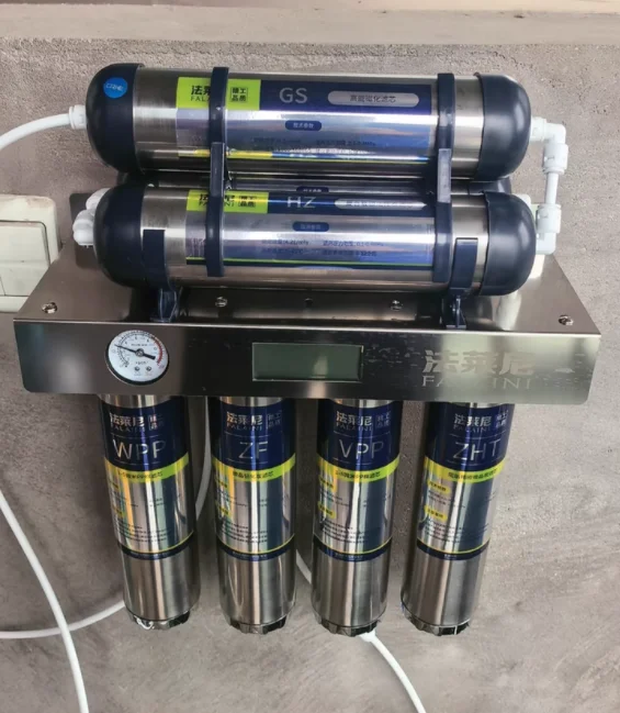 เครื่องกรองน้ำสแตนเลสฟอลีย์คุณภาพสูงสำหรับดื่มโดยตรง ระบบกรองแบบอัลตร้าฟิลเตรชั่น 7 ขั้นตอน AE 1