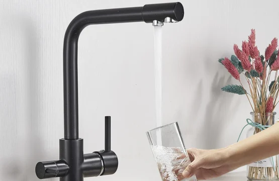 Matte สีดําทองเหลืองน้ําบริสุทธิ์ก๊อกน้ําห้องครัว Dual Handle ร้อนและเย็นน้ําดื่ม 3-Way FILTER KITCHEN Purified Mixer ก๊อก 1