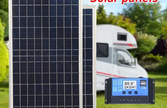 ชุดแผงโซลาร์เซลล์ 300W 12V Complete Polycrystalline USB Power แบบพกพากลางแจ้งเครื่องกําเนิดไฟฟ้าพลังงานแสงอาทิตย์เซลล์แสงอาทิตย์แบบชาร์จไฟได้สําหรับบ้าน 1