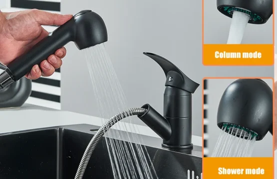 แบล็คด้าน 360 °   การหมุนดึงออกก๊อกน้ําทองเหลืองร้อนและเย็นผสมอ่างล้างจานแตะกว้างเดี่ยวก๊อกน้ําห้องครัวดาดฟ้า instal 1