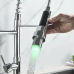 ฤดูใบไม้ผลิ LED ก๊อกน้ําห้องครัว Chrome ดึง Sprayer Dual Spout เดี่ยว TAP ก๊อกน้ําอ่างล้างจาน 360 หมุนก๊อกน้ําห้องครัว 3
