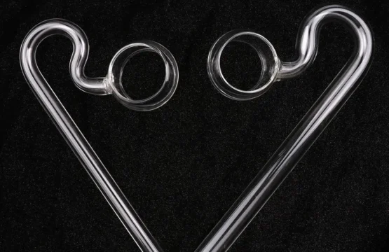 ท่อกรองน้ำสำหรับตู้ปลา ลายดอกบัว  แบบกระจกใส  ช่องระบายน้ำด้านหลัง สำหรับระบบกรองน้ำในตู้ปลาตกแต่ง 1