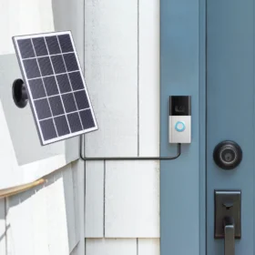 แผงโซลาร์เซลล์ 20 วัตต์ กันน้ำ เครื่องชาร์จพลังงานแสงอาทิตย์ 360 ° สายเคเบิลติดผนังแบบปรับได้ 9.8 ฟุตสำหรับกริ่งประตูวิดีโอแบบวงแหวน 4/3/3 พลัส/2 4