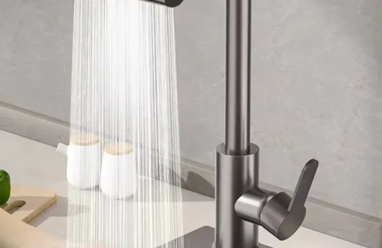 ก๊อกน้ำสแตนเลสสำหรับห้องครัว, ก๊อกน้ำผสมร้อนและเย็น, ก๊อกน้ำห้องครัว 4 โหมดพ่น (เหมาะสำหรับห้องครัวแบบฟาร์มเฮาส์, รถบ้าน, ห้องน้ำ) 1