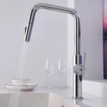 ก๊อกน้ำห้องครัวแบบดึงออกได้ สีโรสโกลด์ขัดเงา น้ำร้อนน้ำเย็น ฟังก์ชั่นหลากหลาย 2