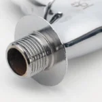 ก๊อกน้ําห้องครัวติดผนังเดี่ยวอ่างล้างจานแตะหมุนน้ําเย็น Mop สระว่ายน้ําแตะอ่างล้างหน้าก๊อกน้ําทองเหลือง 4