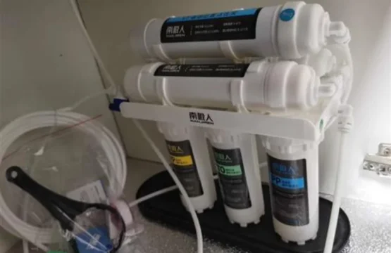 เครื่องกรองน้ำนันจิเร็น 6 ขั้นตอน กรองละเอียดพิเศษ ติดตั้งกับก๊อกน้ำในครัว ดื่มได้โดยตรง กรองน้ำใช้ในบ้าน รุ่น FW 1