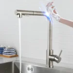 สมาร์ทสัมผัสบนก๊อกน้ําห้องครัวแปรงนิกเกิลดึงออกอ่างล้างจานผสมก๊อกน้ําเซ็นเซอร์สัมผัสดึงออกอ่างล้างจานผสมแตะ 1