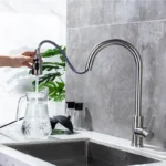 แปรงนิกเกิล Touch บนอ่างล้างจานก๊อกน้ําอุปกรณ์เสริมร้อนเย็นดึงออกอ่างล้างจาน Tap สมาร์ท Touch ก๊อกน้ําห้องครัว 3